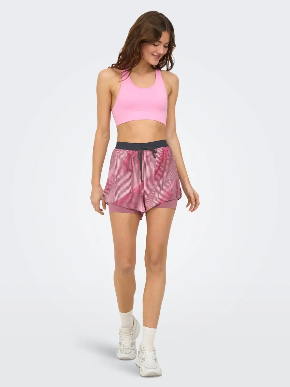 ONPWAVES-2 Taille haute Tight Fit Short