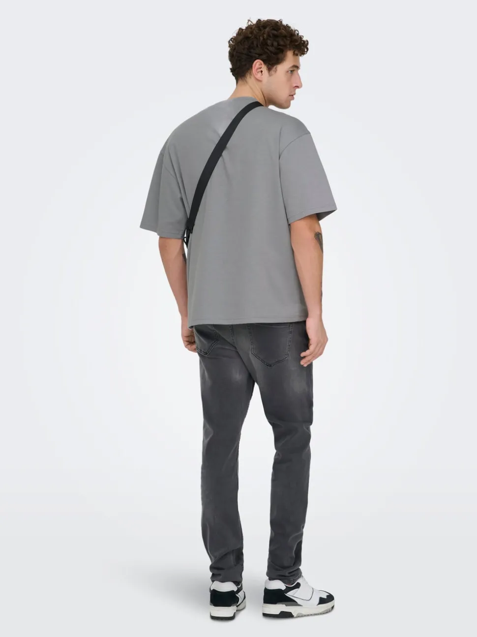 ONSCASPIAN T-shirt