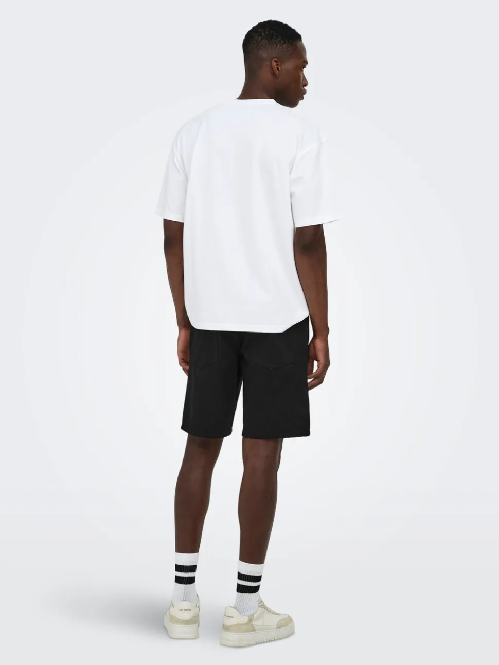 ONSEDGE Straight Fit Shorts