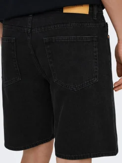 ONSEDGE Straight Fit Shorts