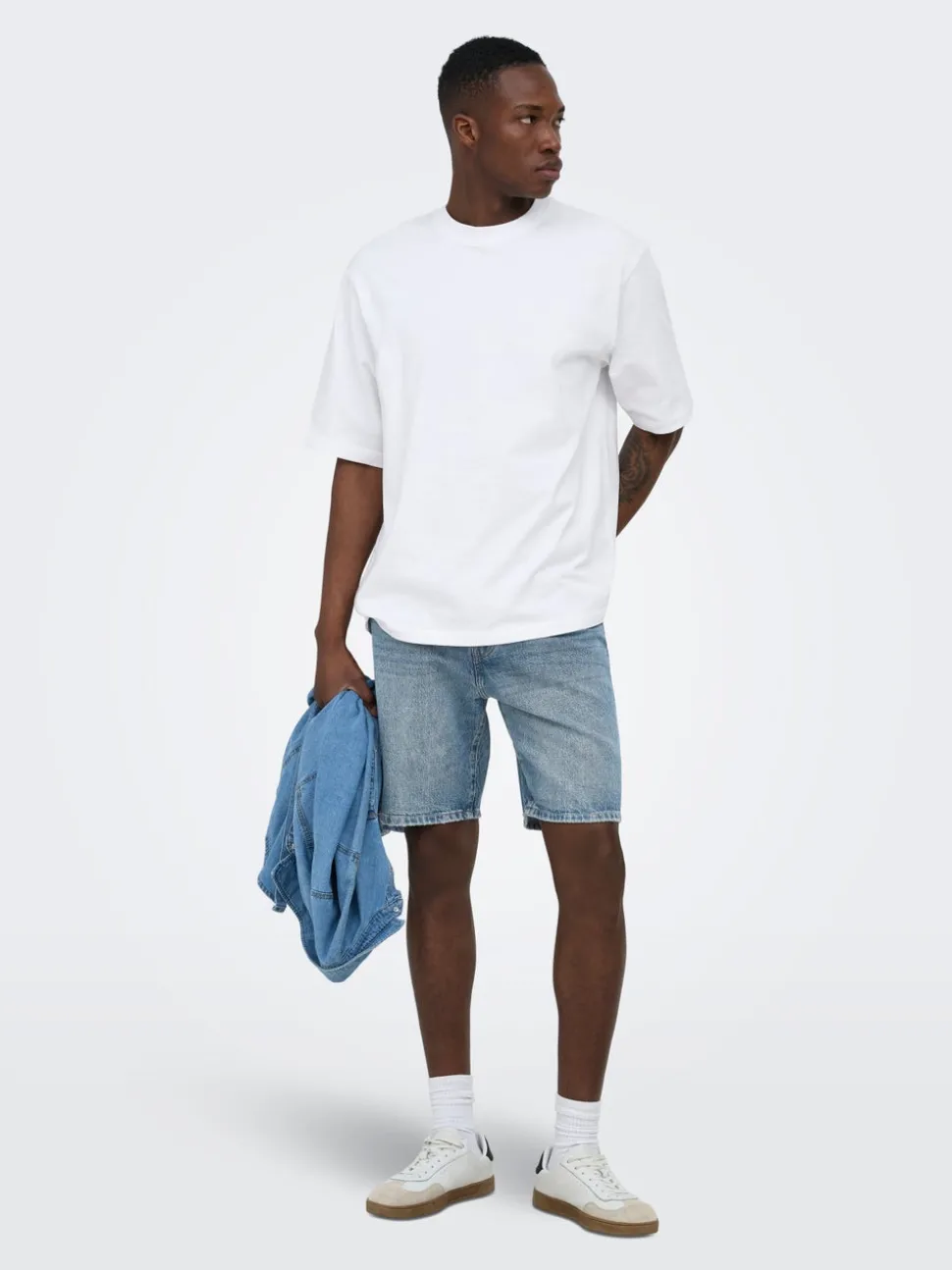 ONSEDGE Straight Fit Shorts