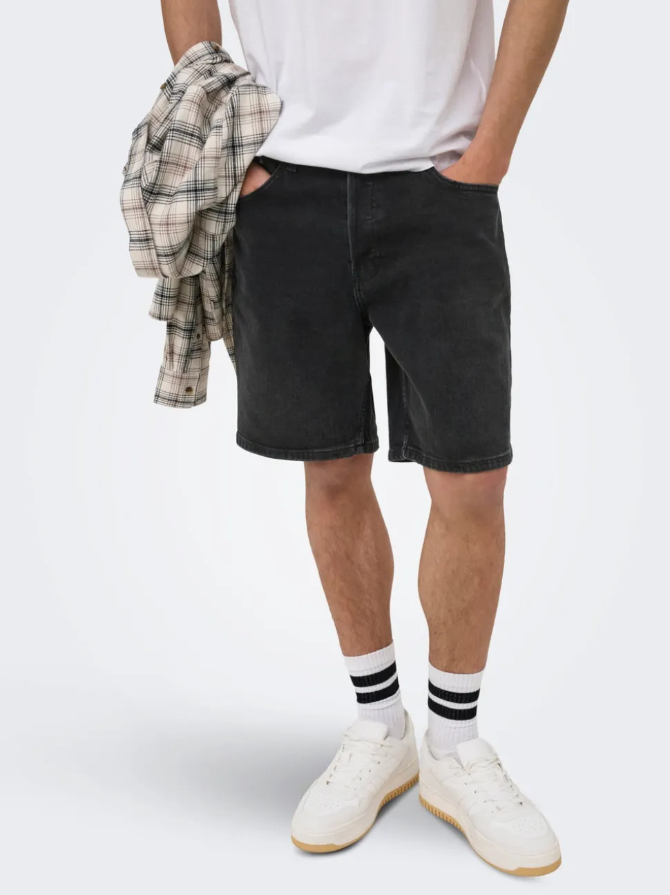 ONSEDGE Straight Fit Shorts