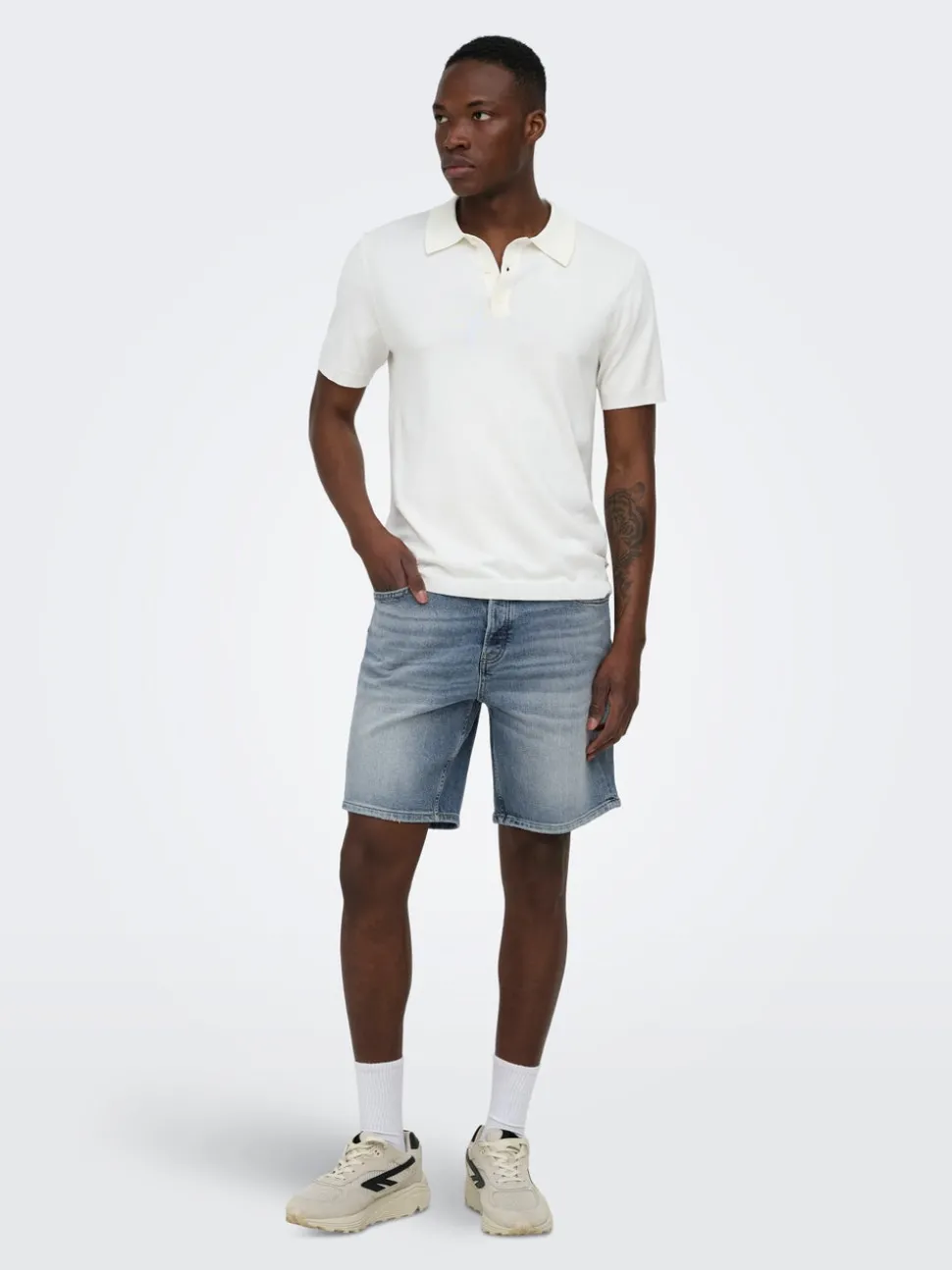 ONSEDGE Straight Fit Shorts
