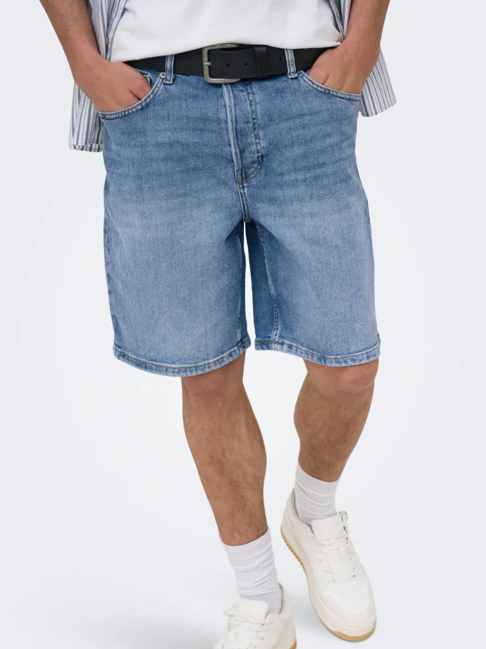 ONSEDGE Straight Fit Shorts